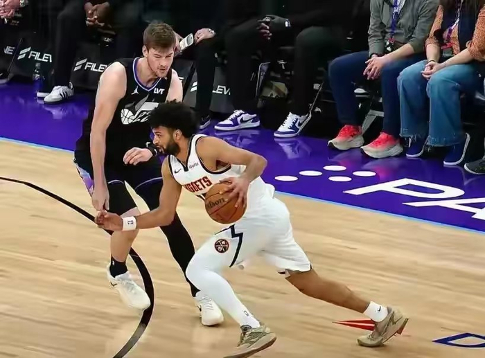 乐鱼体育官网平台-胜之不武？末节罚球21-3！掘金3分险胜爵士|犹他爵士队|丹佛掘金队|NBA常规赛|nba|比赛_新浪新闻