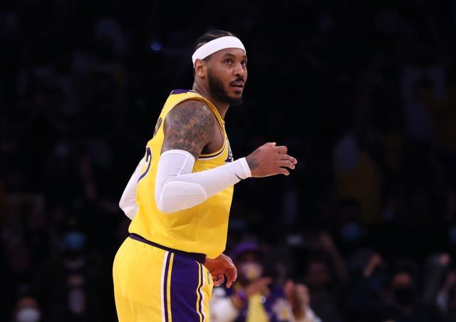 乐鱼体育app官网-转型的甜瓜很甜！当队内最强射手冲击最佳第六人