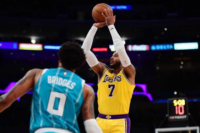 乐鱼体育app官网-转型的甜瓜很甜！当队内最强射手冲击最佳第六人