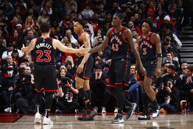 乐鱼体育app官网-NBA“返乡”大乱斗：东契奇弗拉格聚首 詹欧合体 马刺&amp;雷霆太炸裂