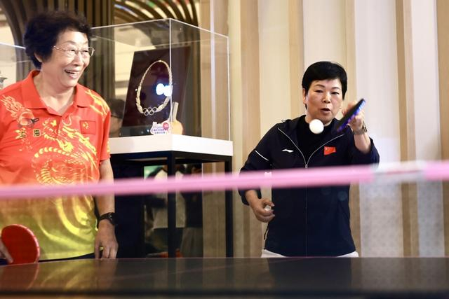 乐鱼体育app-全民参与“一道乒 乓乓响”，在上海接住这只穿越百年的小白球|乒乓球|乒乓|徐寅生|国际乒乓球联合会|世界乒乓球锦标赛_新浪新闻